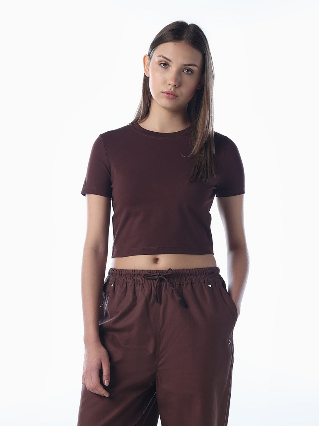 Basic Snug Cropped T-Shirt