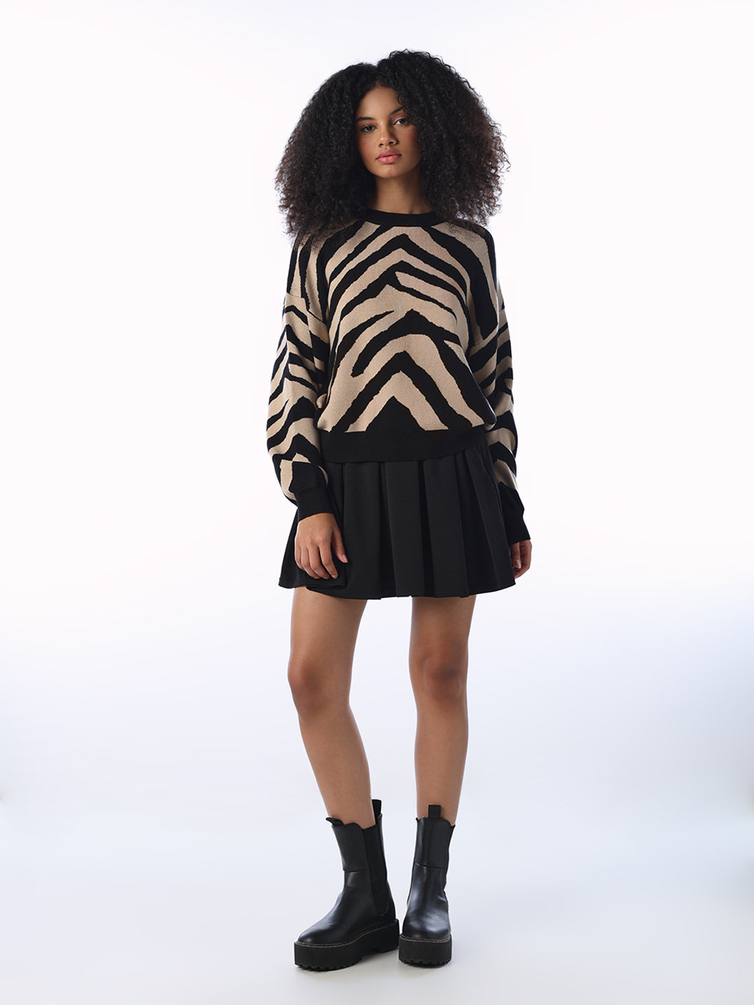 O-Neck Animal Print Oversized Pullover
