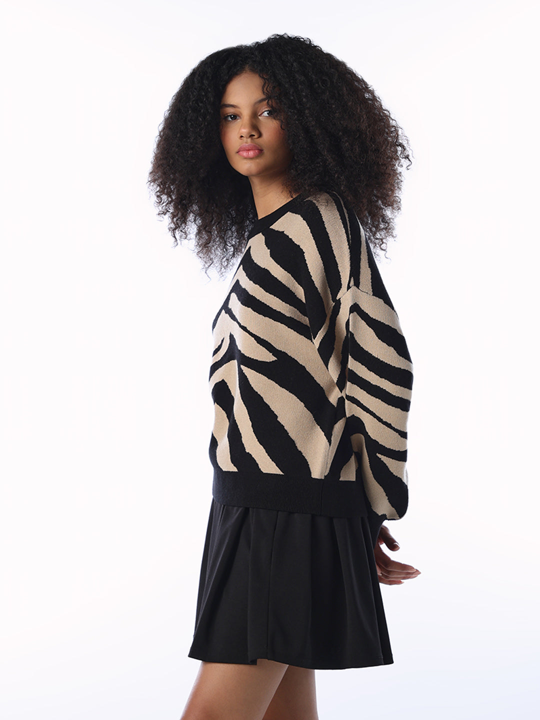 O-Neck Animal Print Oversized Pullover