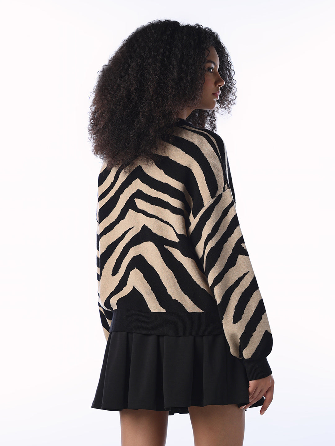 O-Neck Animal Print Oversized Pullover
