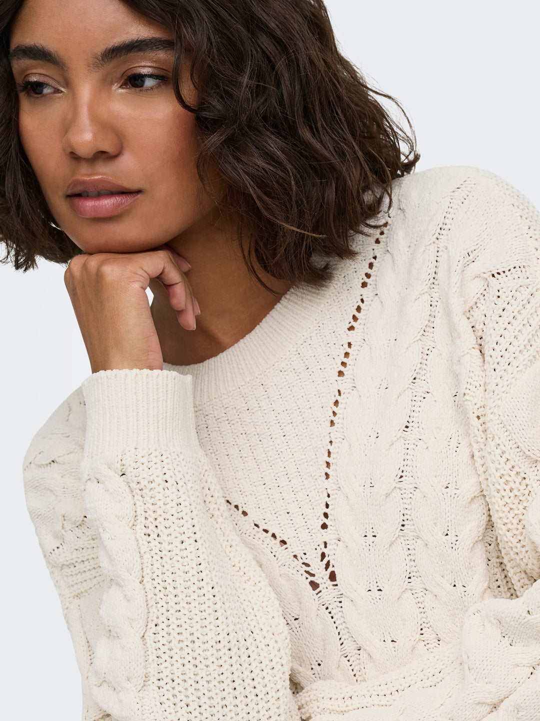 Off-White O-Neck Sweater