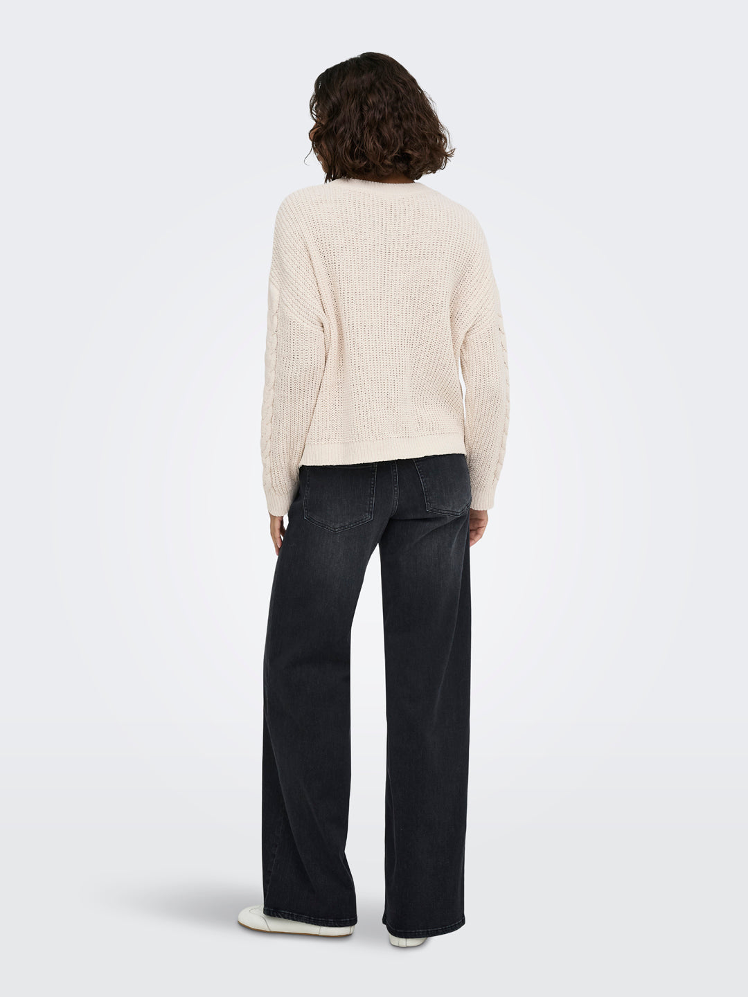 Off-White O-Neck Sweater