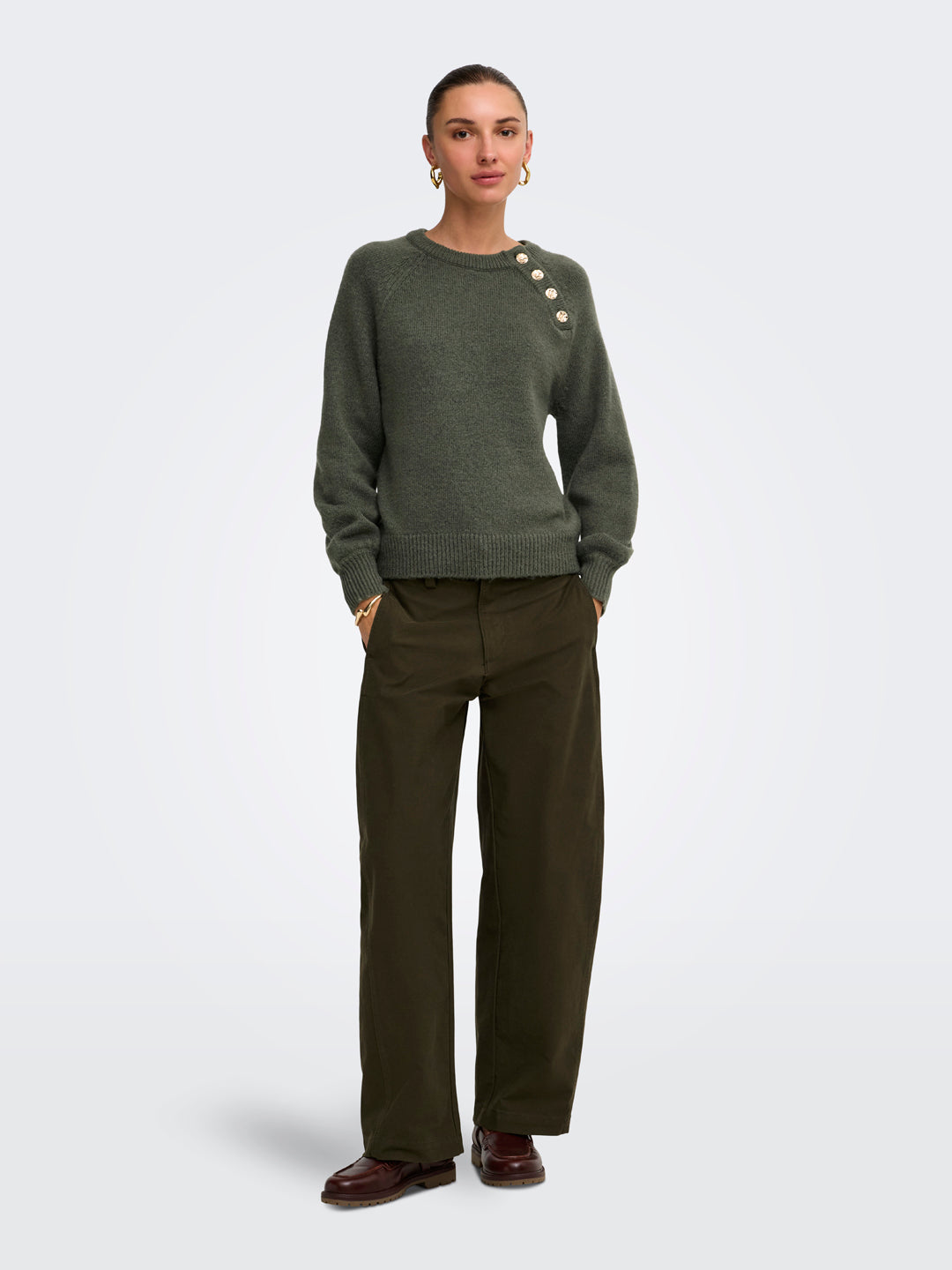 Buttoned O-Neck Pullover