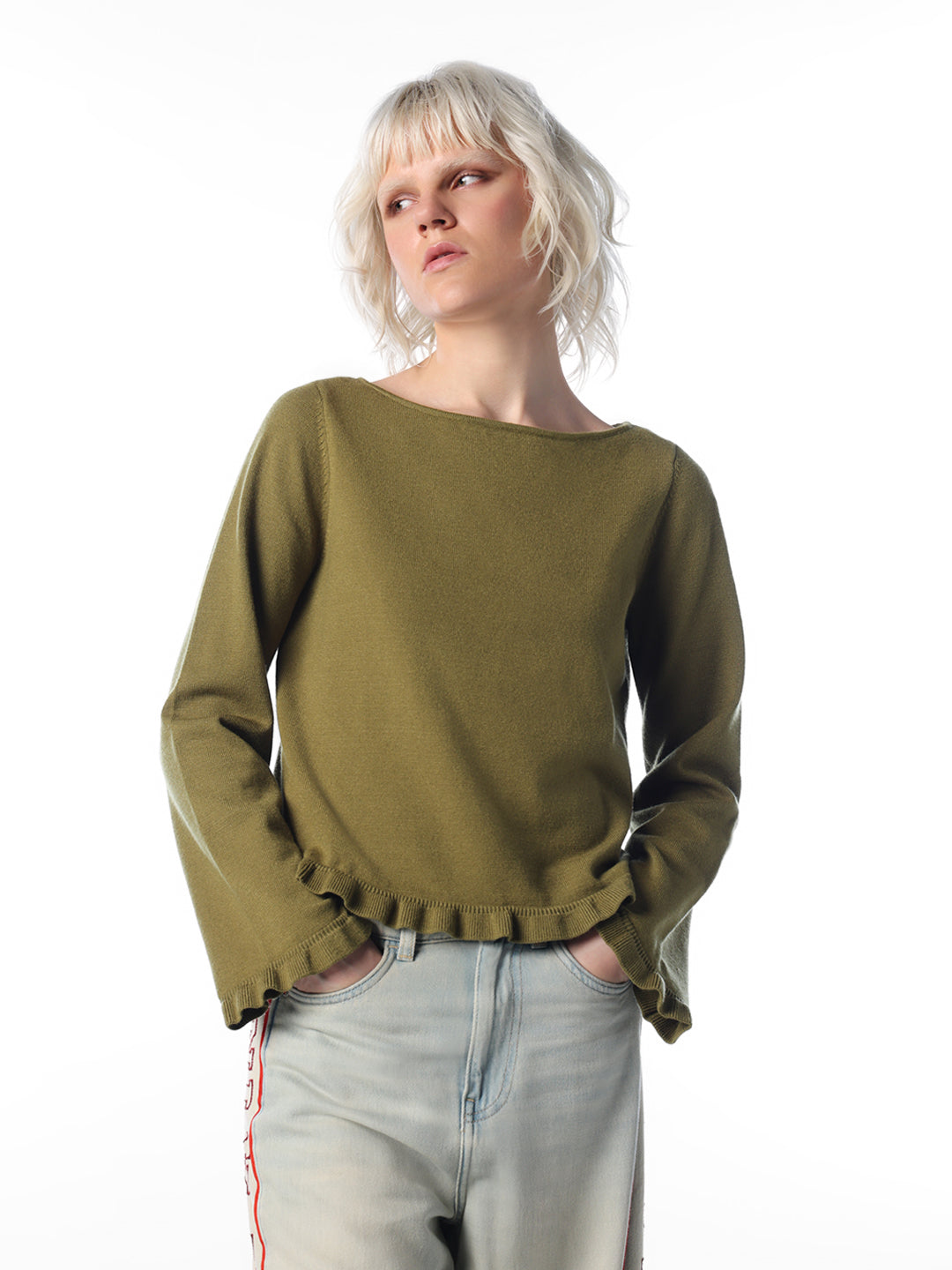 Green Ruffle Trim O-neck Pullover