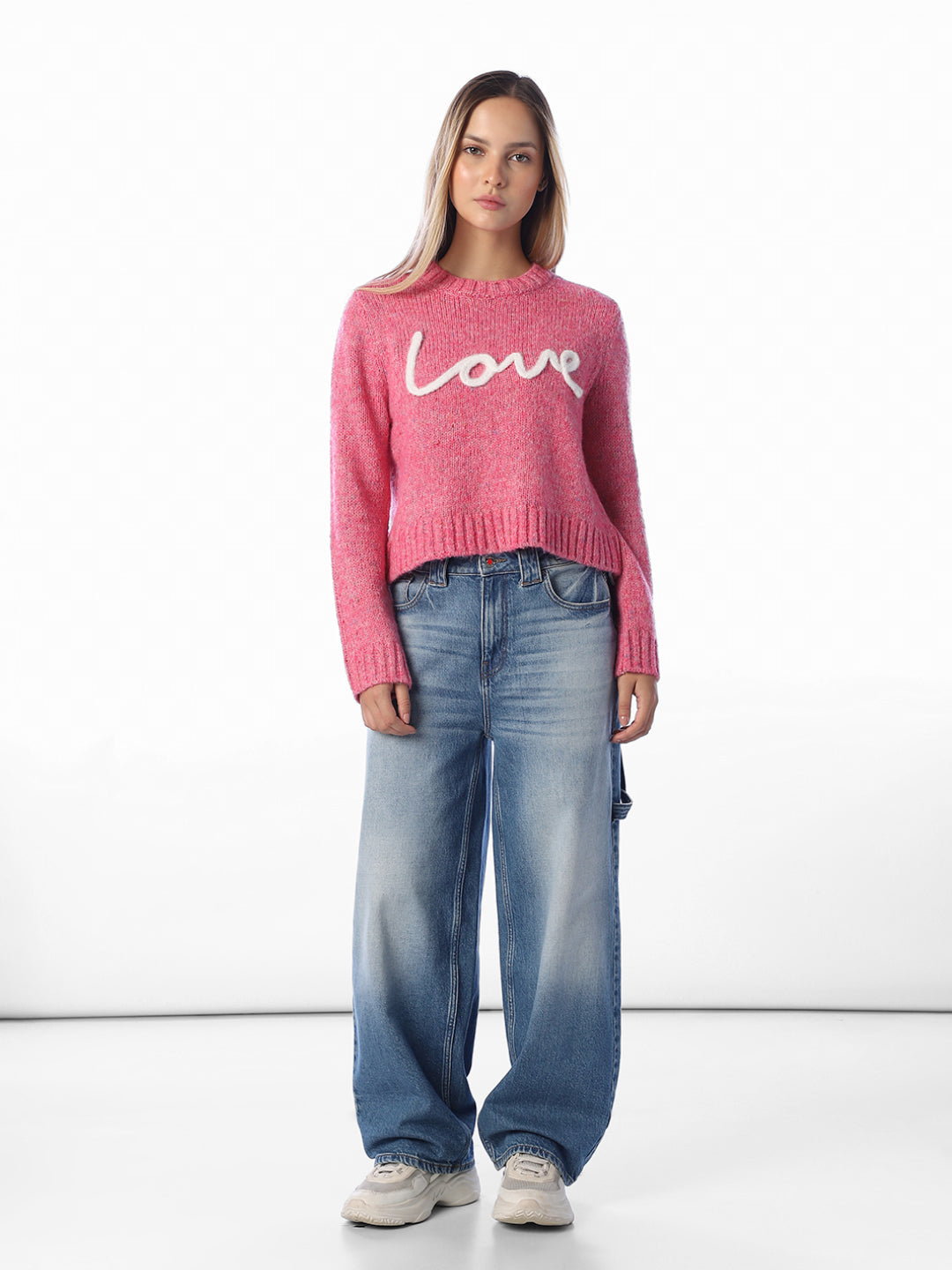 Text Detail O-Neck Pullover - Pink