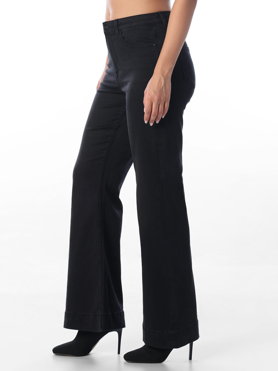 Black High Rise Flared Jeans