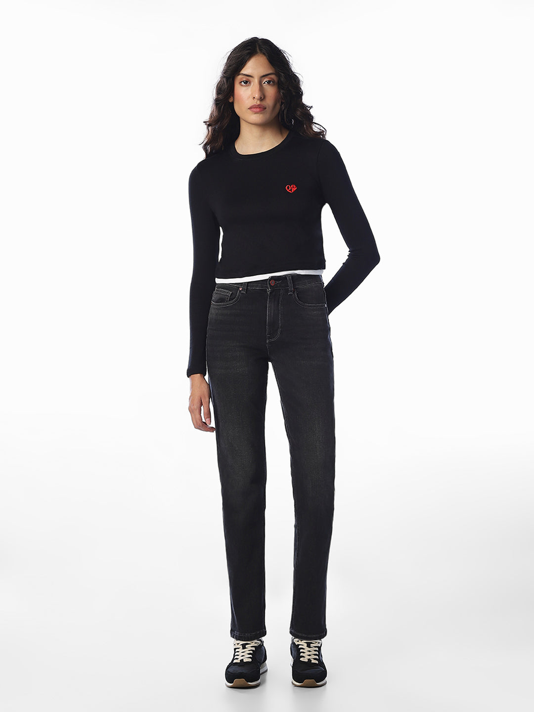 Black Embroidered Cropped T-shirt
