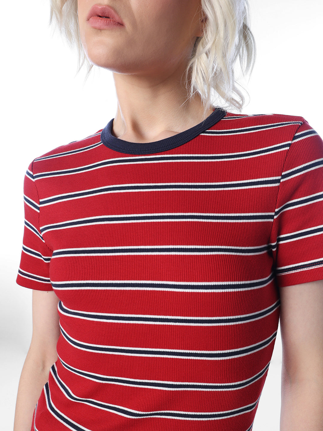 Red Striped O-Neck T-shirt