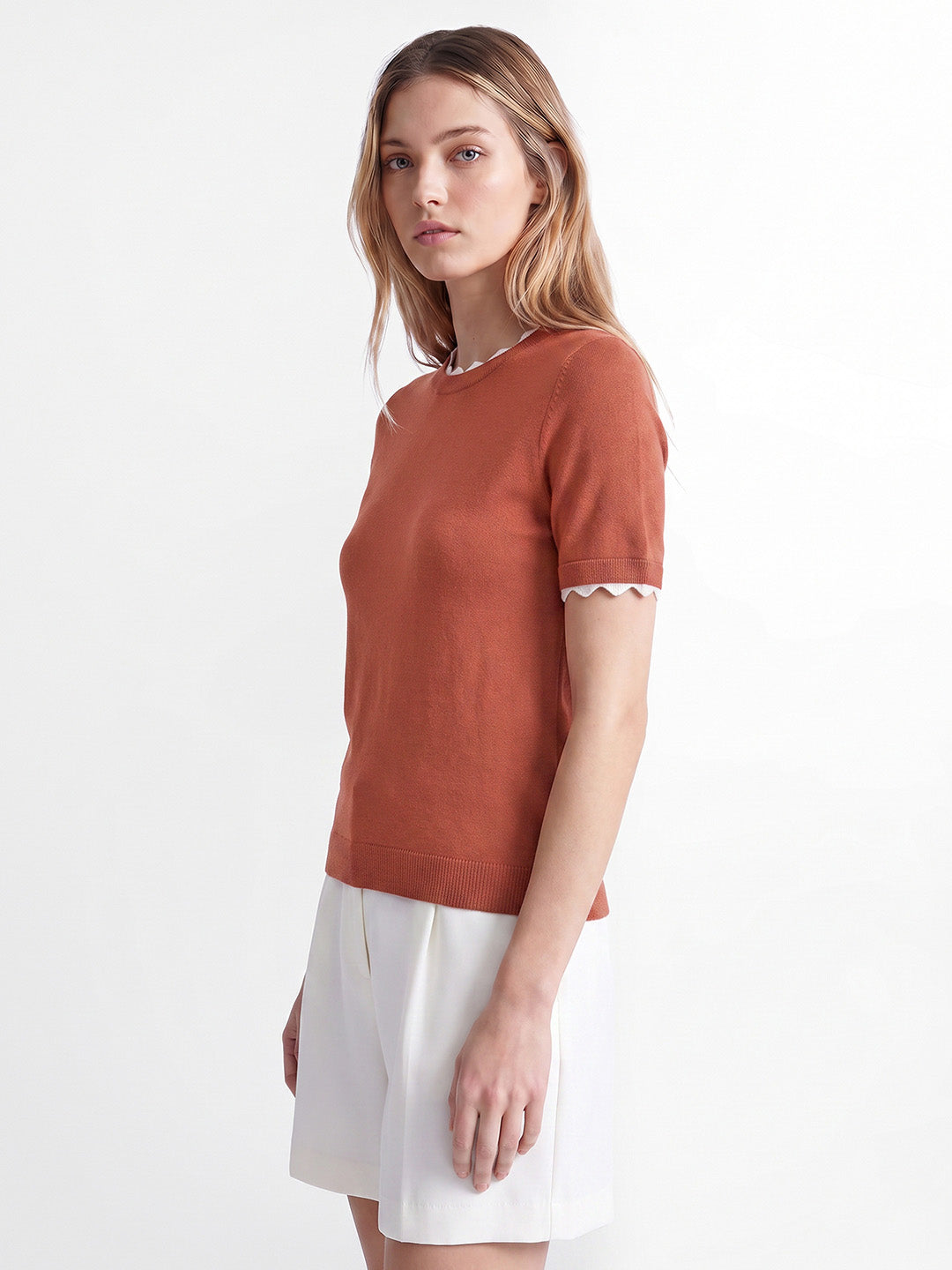 Scalloped Trim Knitted Top