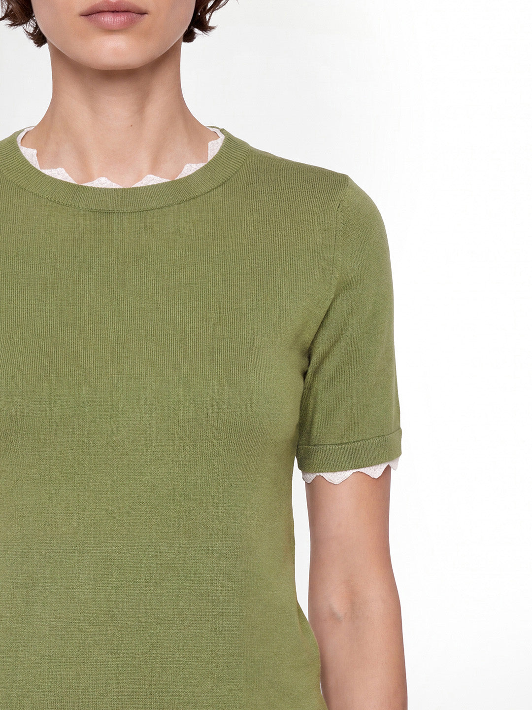 Green Scalloped Trim Knitted Top