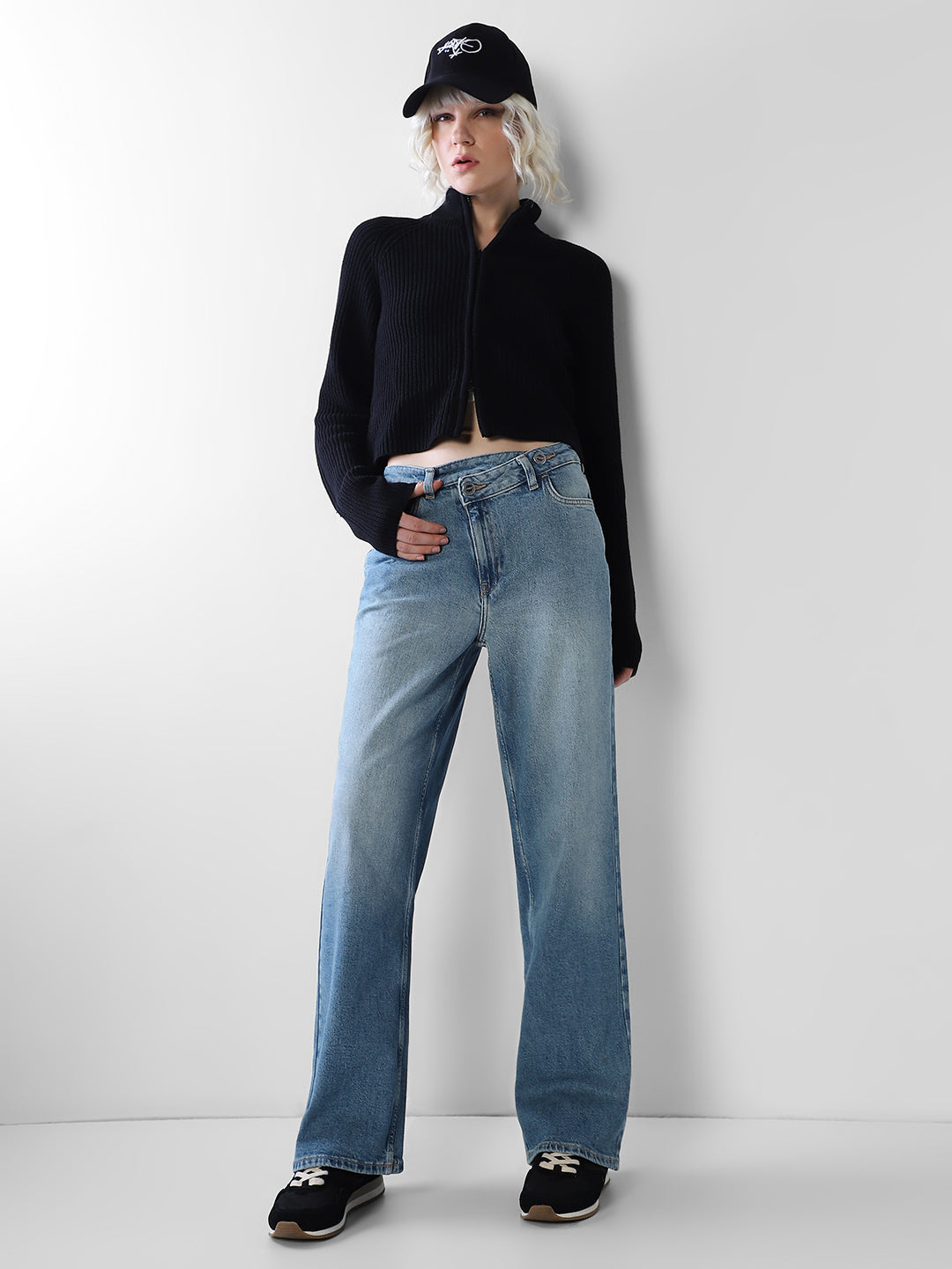Blue High Rise Straight Fit Jeans