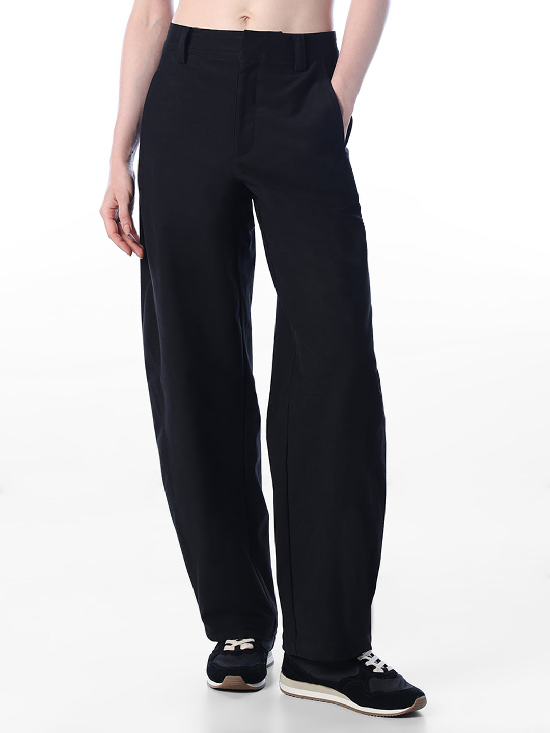 Black High Rise Barrel Fit Pants
