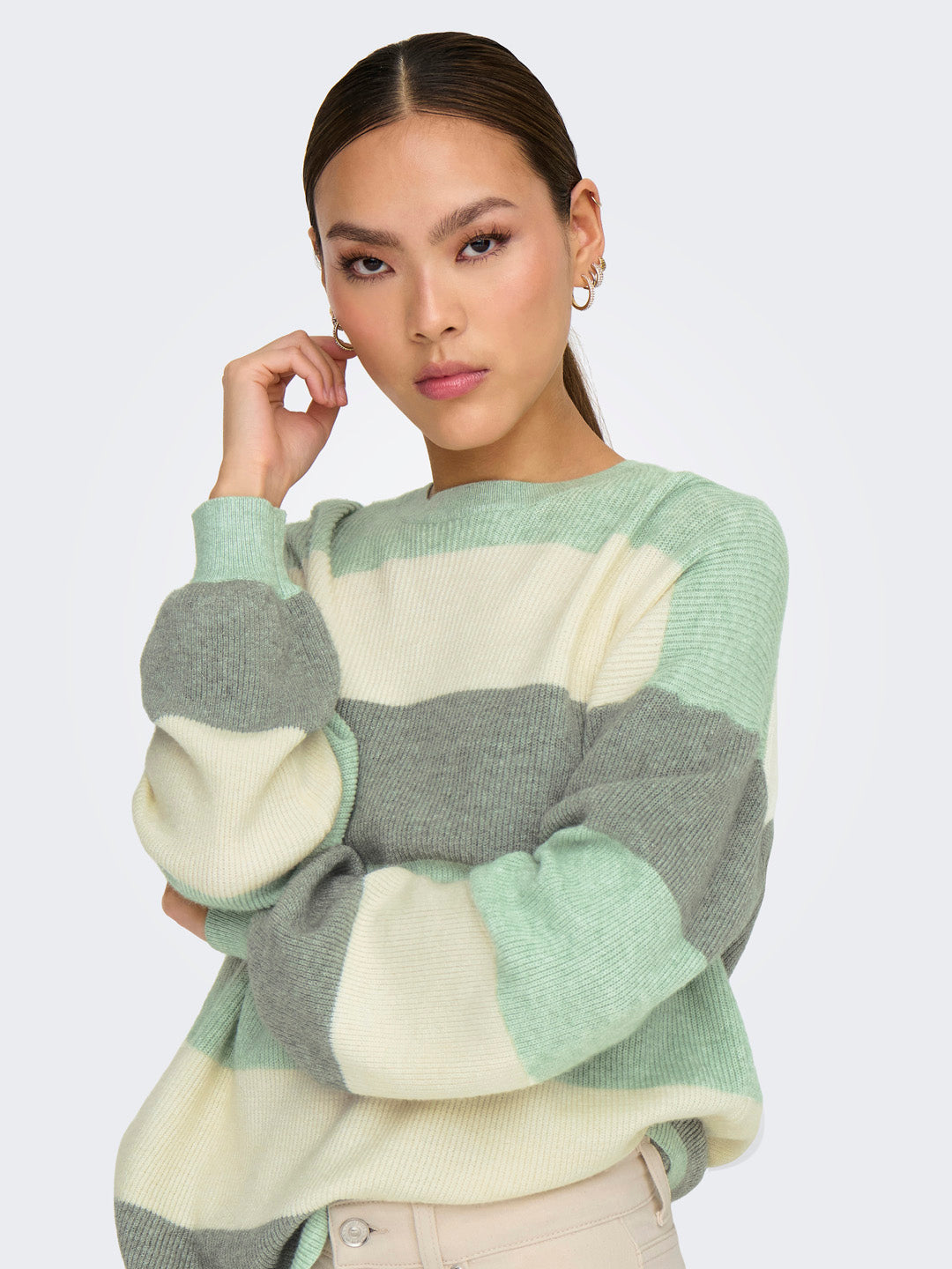 Green Oversized Colourblocked Pullover