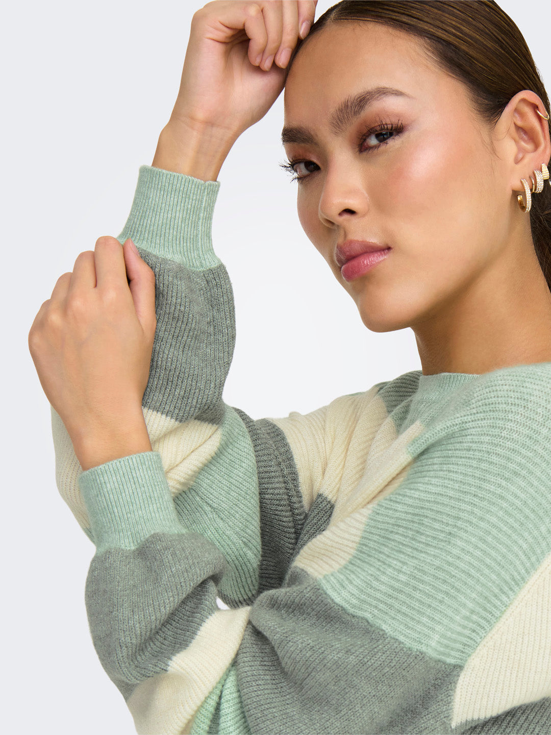 Green Oversized Colourblocked Pullover