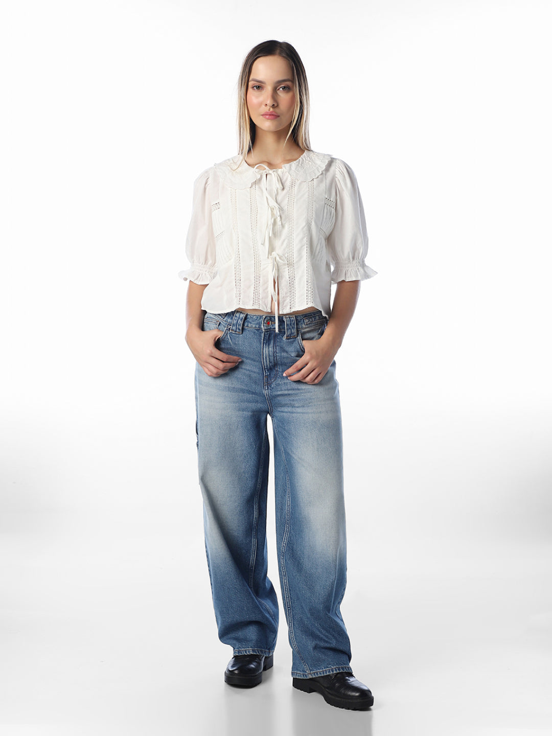White scalloped embroidered Top
