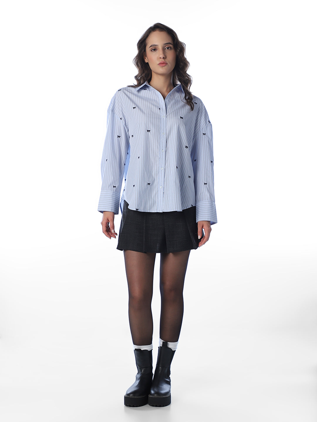 Embroidered Bow Print Shirt