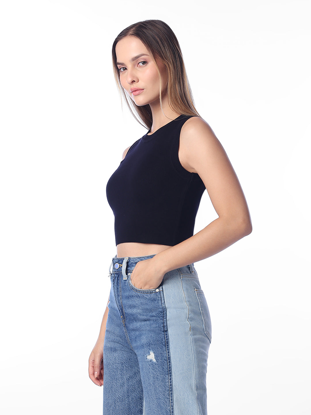 Ribbed sleeveless top