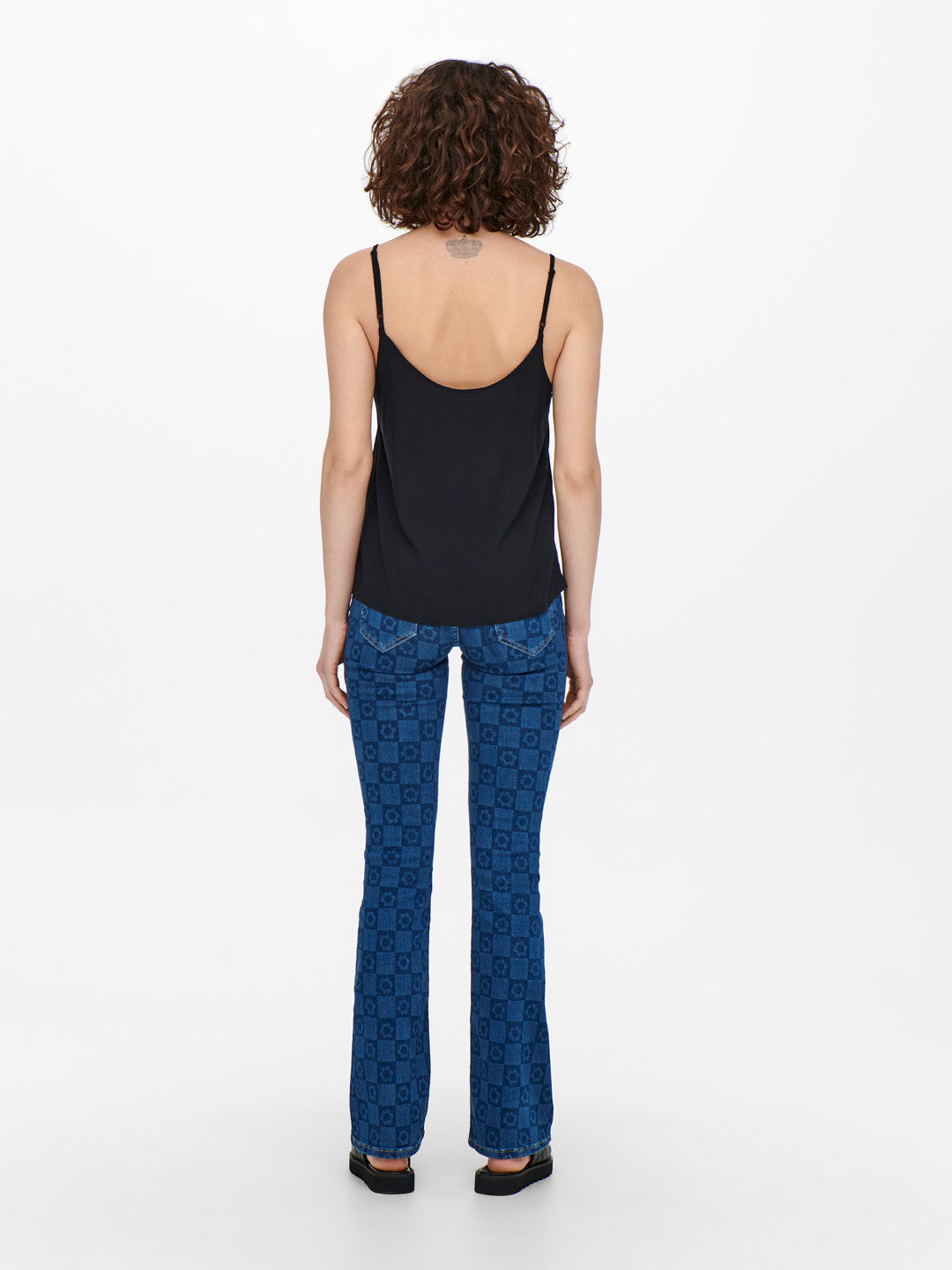 Black Buttoned Singlet