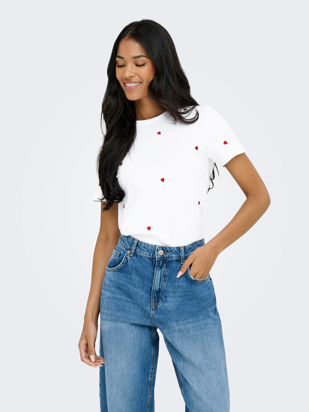 White Heart Embroidered T-shirt