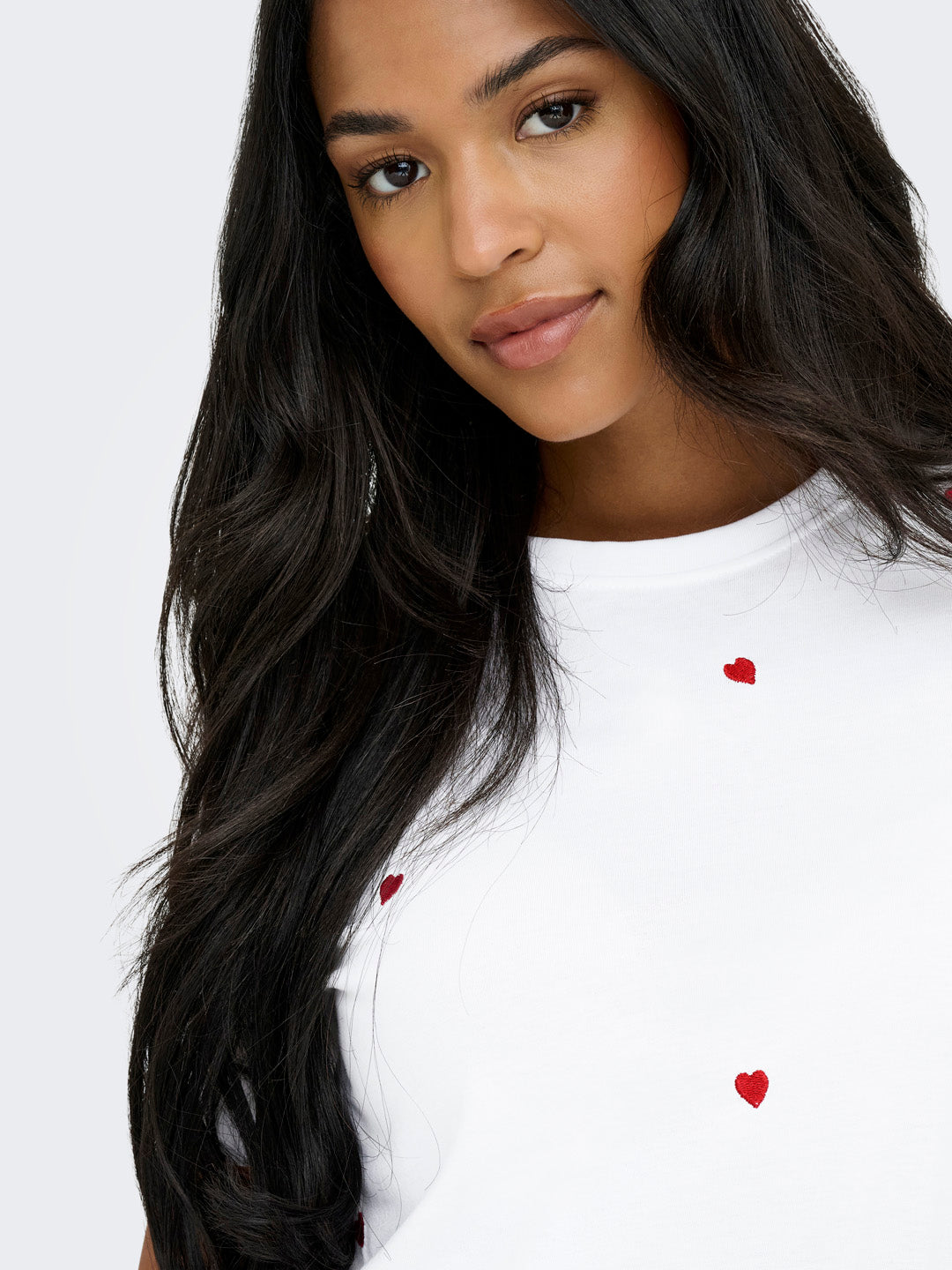 White Heart Embroidered T-shirt