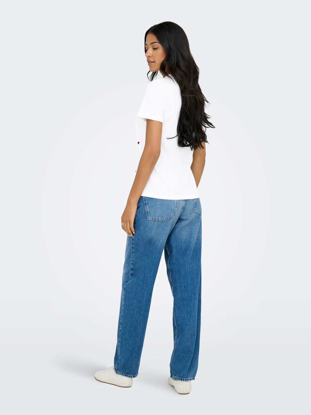 White Heart Embroidered T-shirt