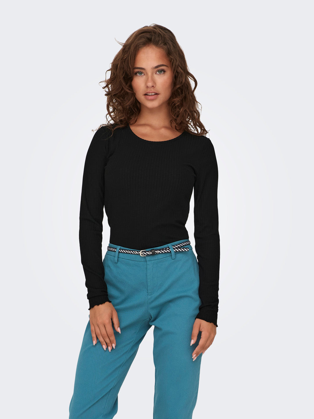 Black O-Neck Short Top