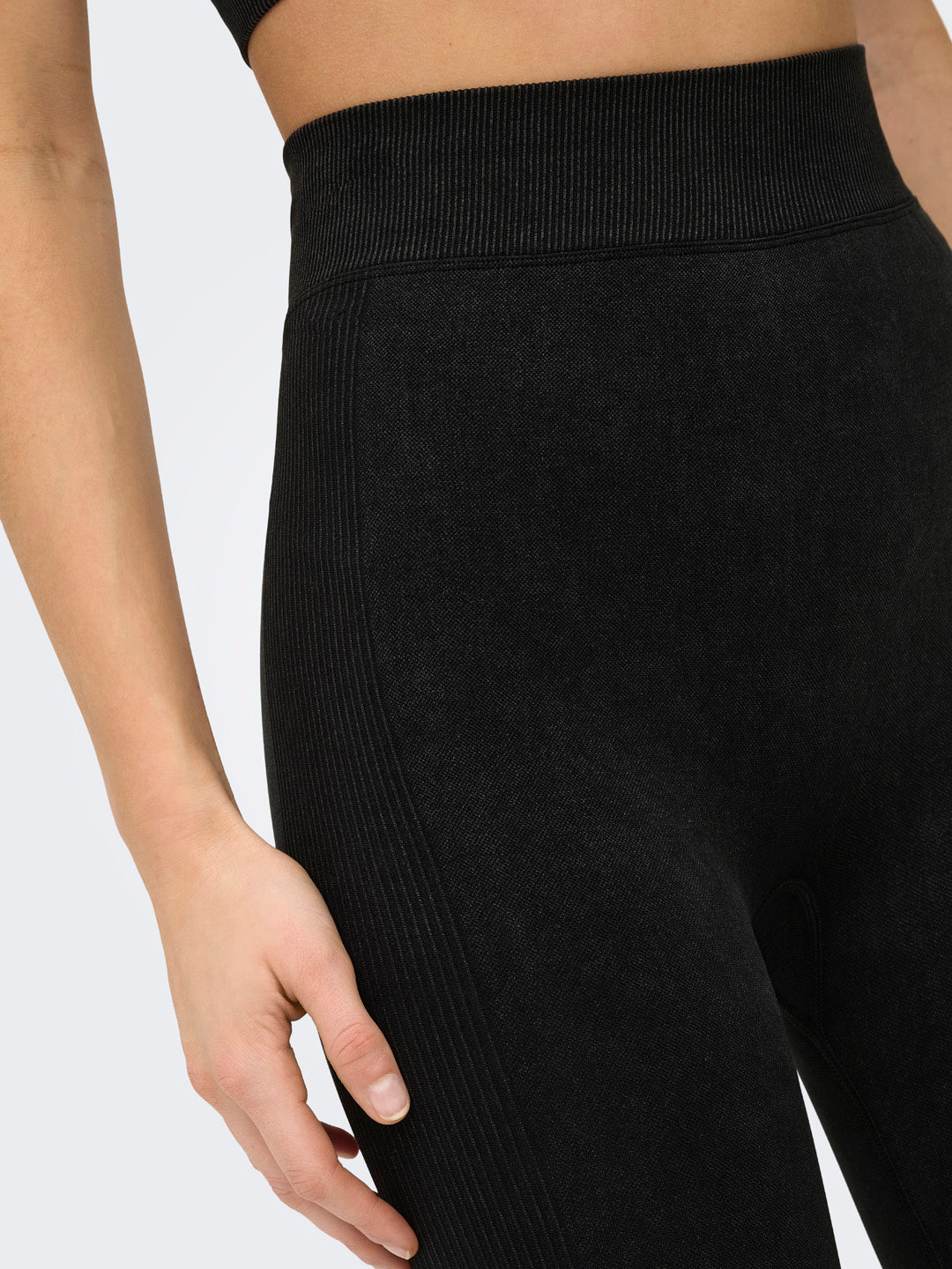 Black Scrunch Seam Tights