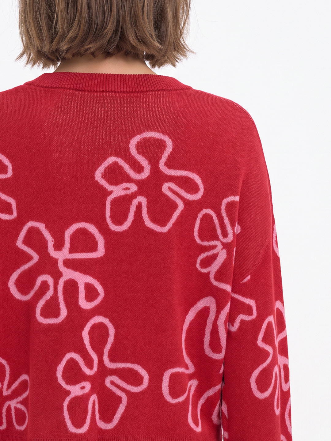 Red Jacquard O-Neck Pullover