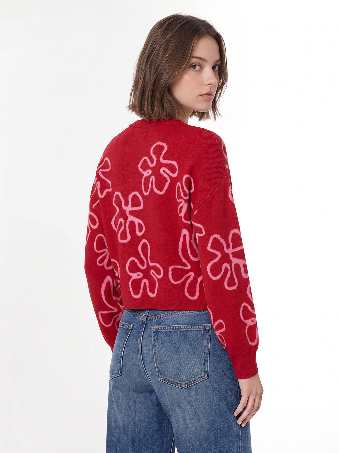 Red Jacquard O-Neck Pullover